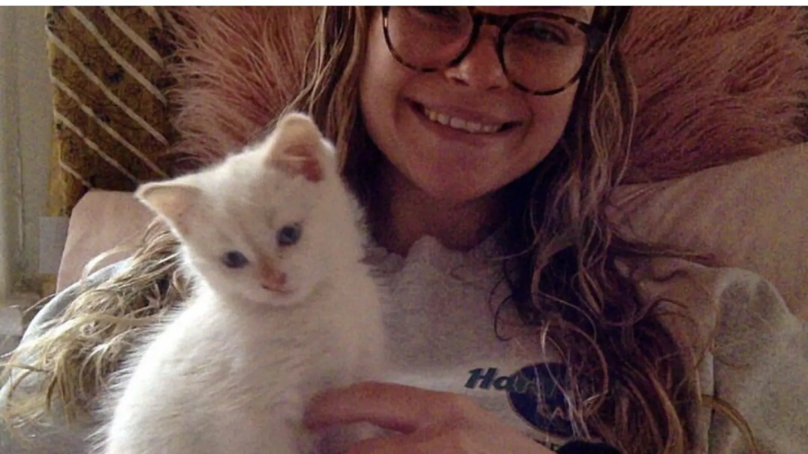 Nicole and cat Jasper