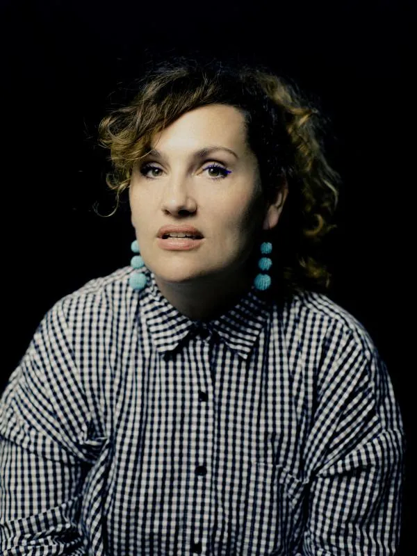headshot